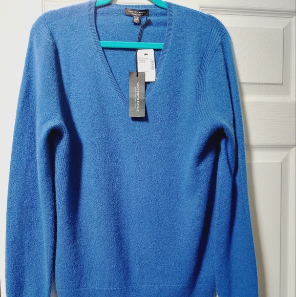 Saks Fifth Avenue Blue V-Neck Sweater - Picture 2 of 10